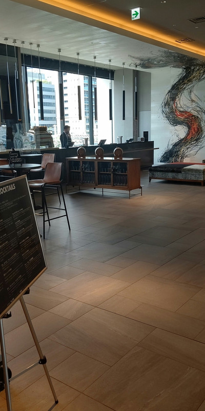 ロビー 2階にあるバー