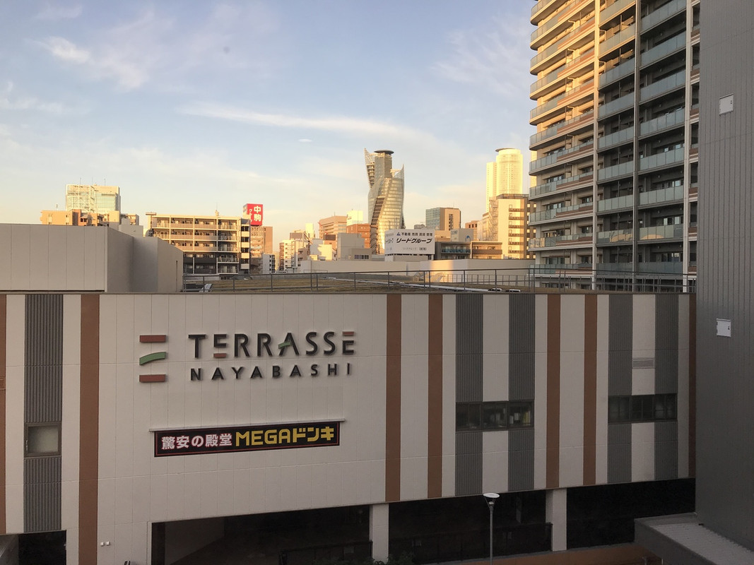 部屋より、名古屋駅方向