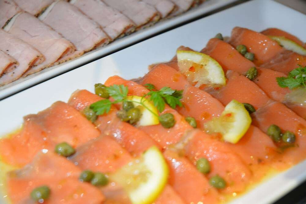 朝食ビュッフェ