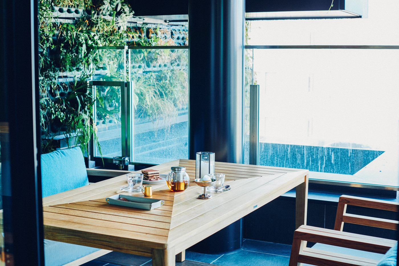 全身を解放してくつろげる上質なお部屋1993535