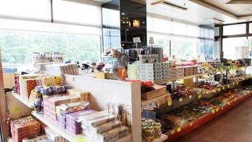 ギフト ショップ / 6