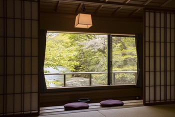 川のせせらぎを近くに感じられるお宿3649522