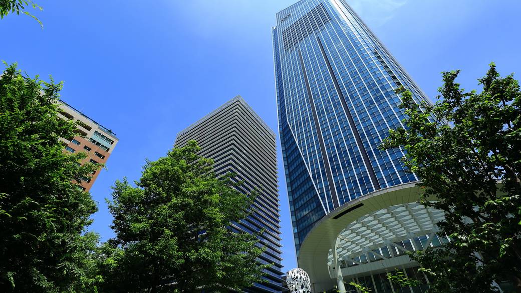 ホテルステイの前に
ランチで近況報告♡ / 1