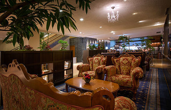 細やかなおもてなしに、絶品朝食が人気の老舗ホテル4038115