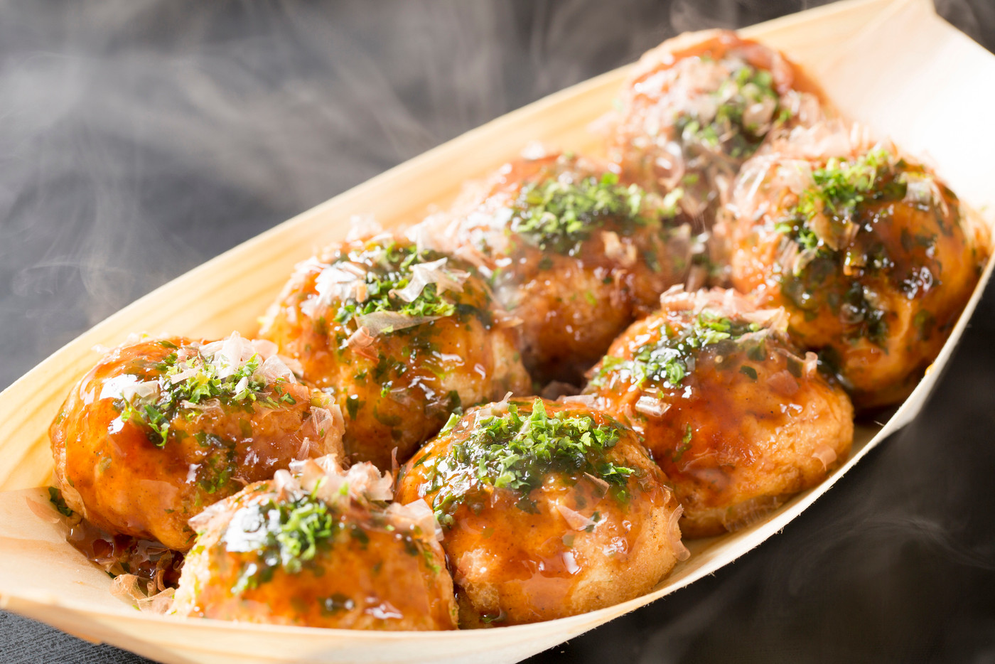 ゆげが上がるタコ焼き