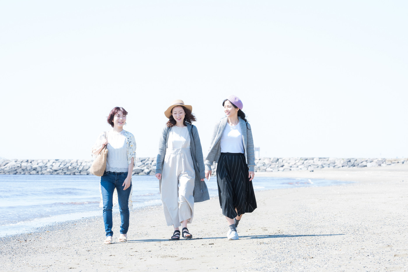 海　女子旅　3人