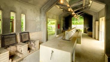 スポーツ設備 / 1