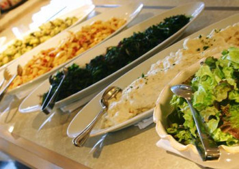 水戸駅南口から徒歩約1分3906751