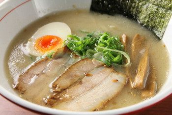 「龍の神」料理 808654 