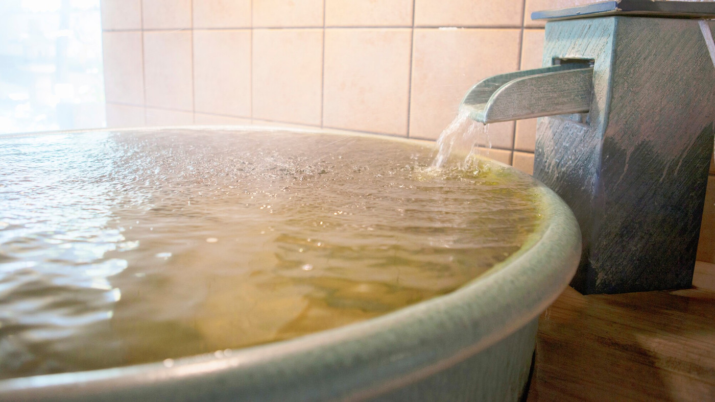 諏訪湖目の前！湯めぐり気分で温泉を楽しむ3491453