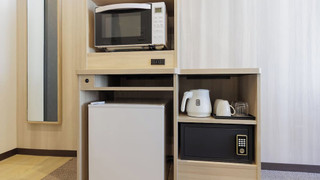 スタンダードダブル禁煙 (ハウスキーピングは有料オプション)