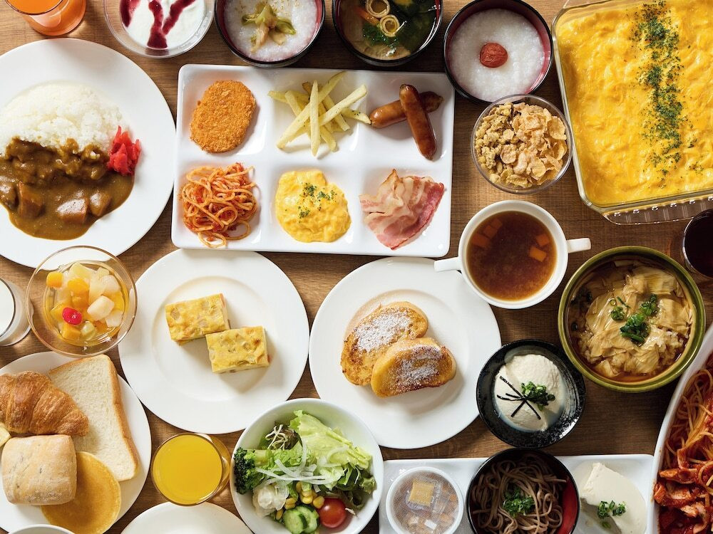 朝食