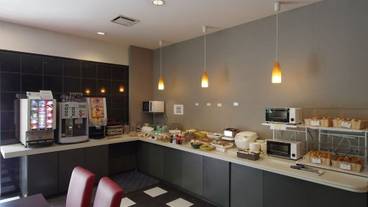 ロビーラウンジ / 2