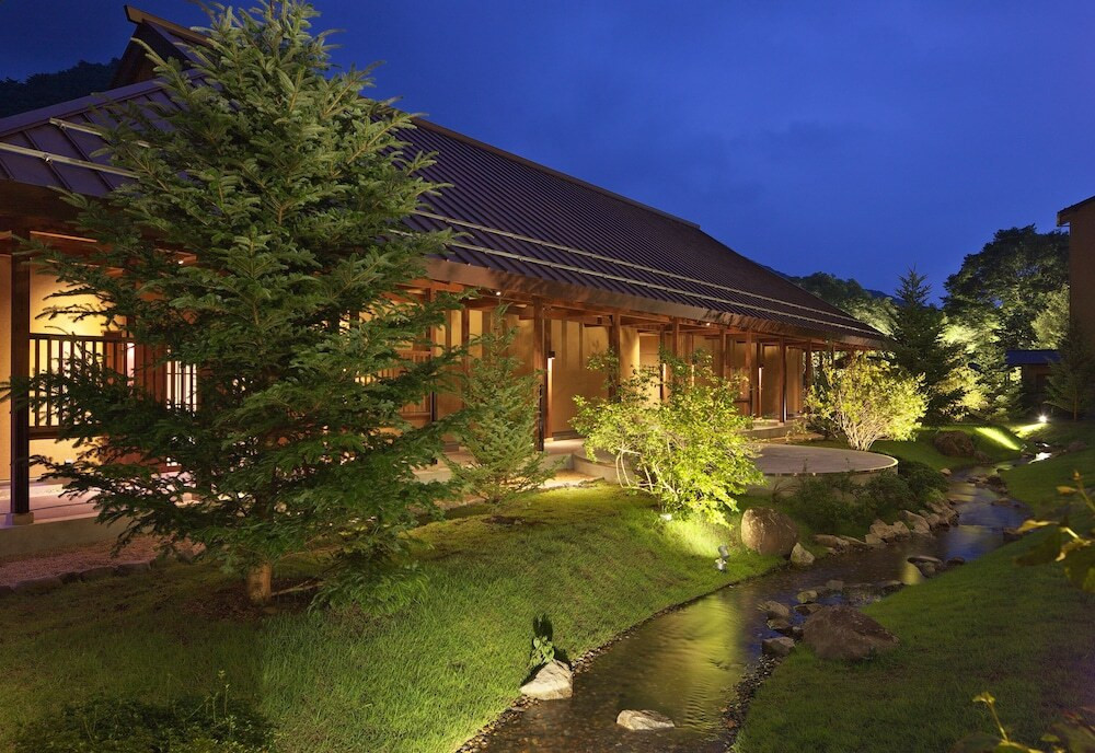 利根川と庭園を臨む露天風呂付客室と多彩な貸切風呂が魅力4026167