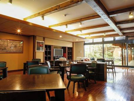 さるさわ池 よしだや / 3