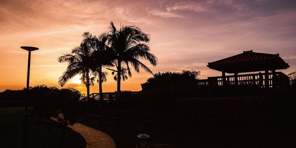 子供用の遊び場 - 屋外