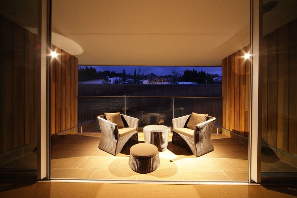 グッドデザイン賞受賞！モダンな客室には天然温泉が完備4284191