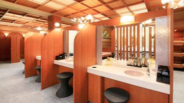 本館大浴場 パウダーコーナー / 6