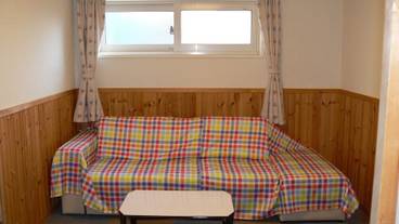 ロビー応接スペース / 3