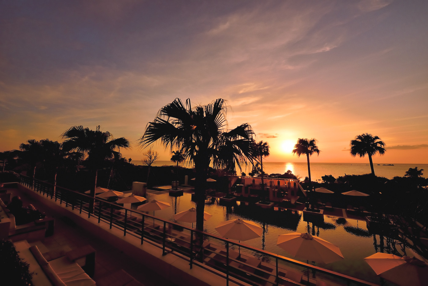 カップルでもグループでも楽しい♪全室プール付きヴィラのホテル4066177