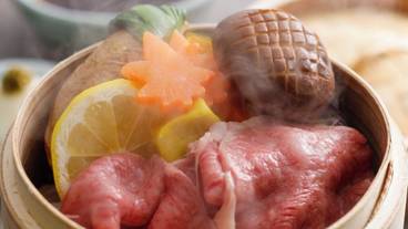 食事・飲み物 / 4