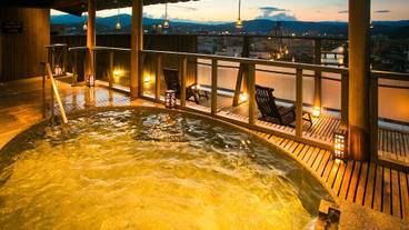 屋外スパ浴槽 / 1