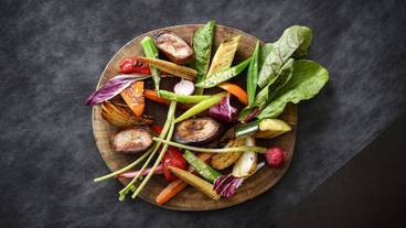 食事・飲み物 / 4