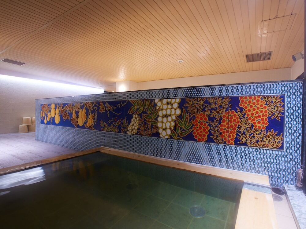 京都の中心で天然温泉を楽しめる和モダンホテル3957852