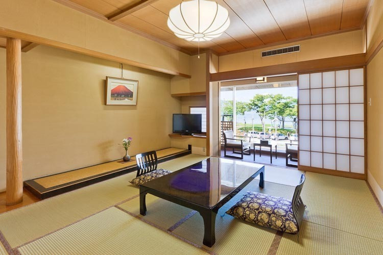 白鷺亭 客室一例②