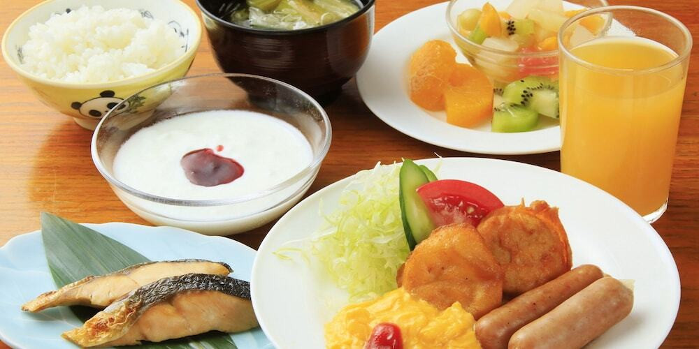 鴨川グランドタワー（カモガワグランドタワー） / 1