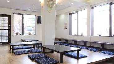 ロビーラウンジ / 4