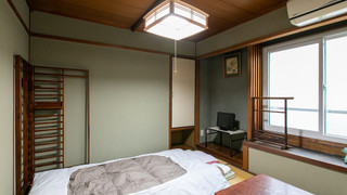 和室共用トイレ３人