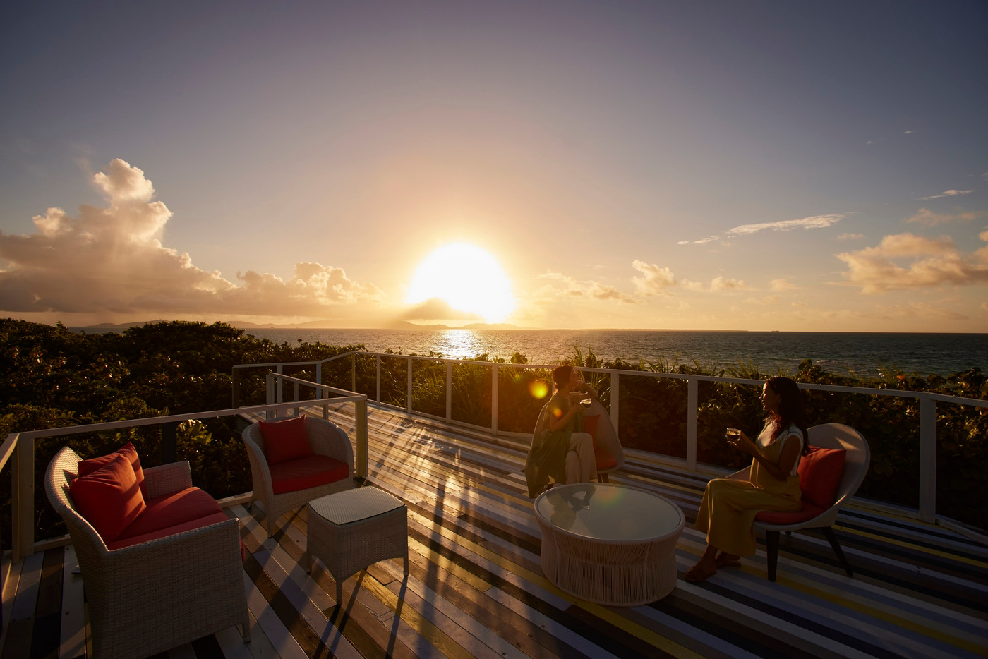 オールスイートのビーチリゾートで海や星を堪能しながらゆくる3578728