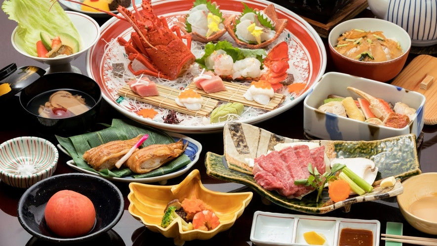 大自然を眺めて、自家源泉の金泉に癒される温泉旅館3954310