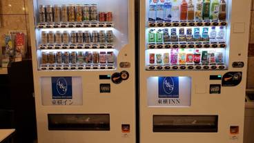 自動販売機 / 3