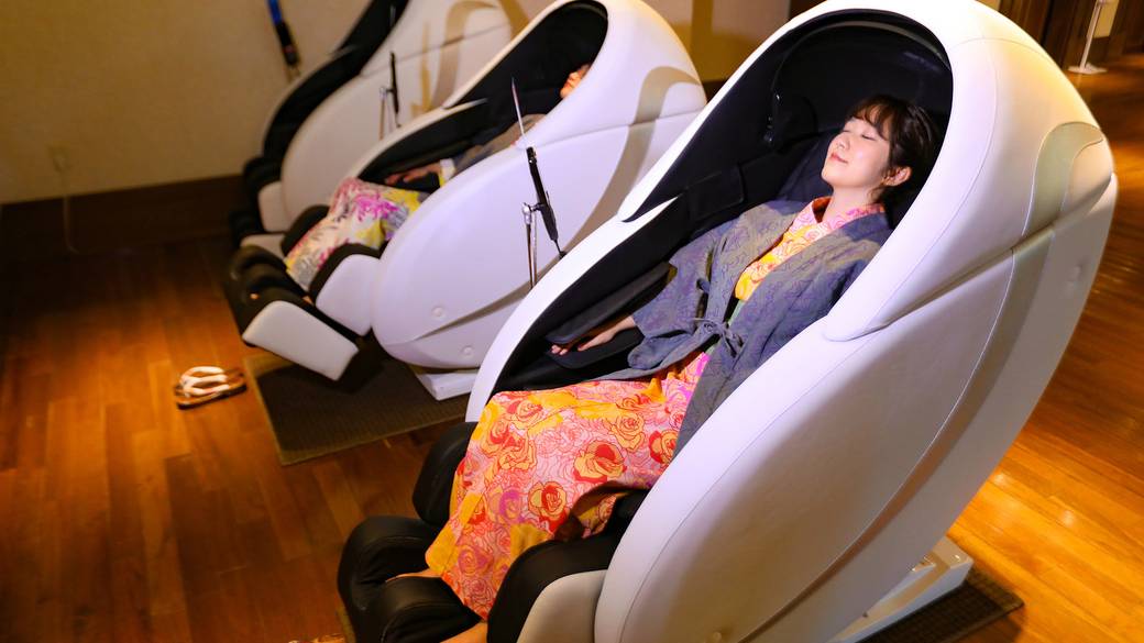 無料マッサージ機 / 2