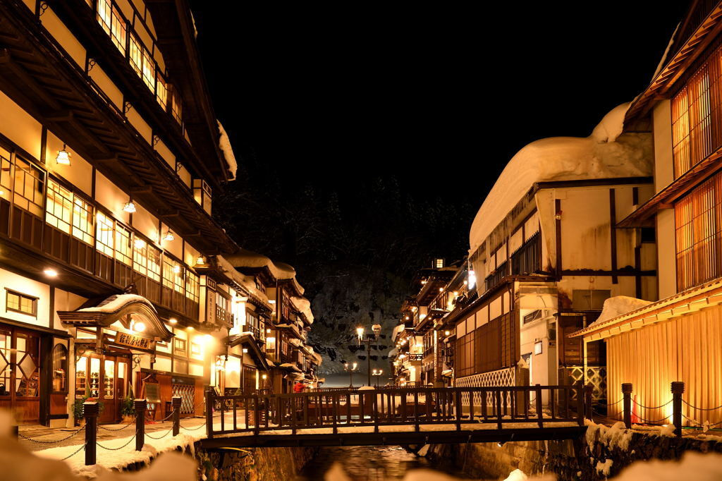 蔵王に銀山温泉、立石寺など見どころあふれる「山形県」2487525