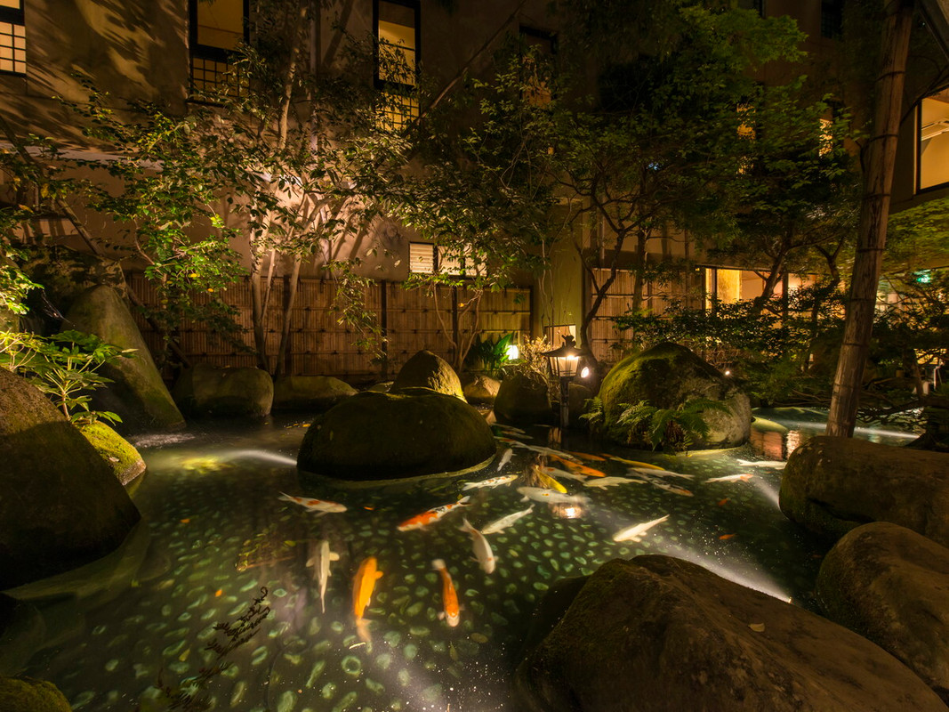 湯上がり処 中庭