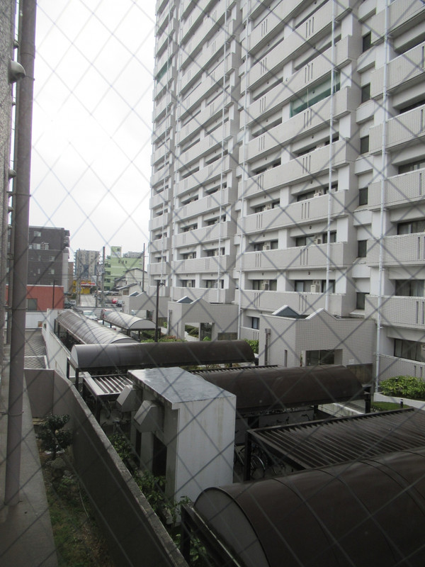 マンション側のお部屋でした