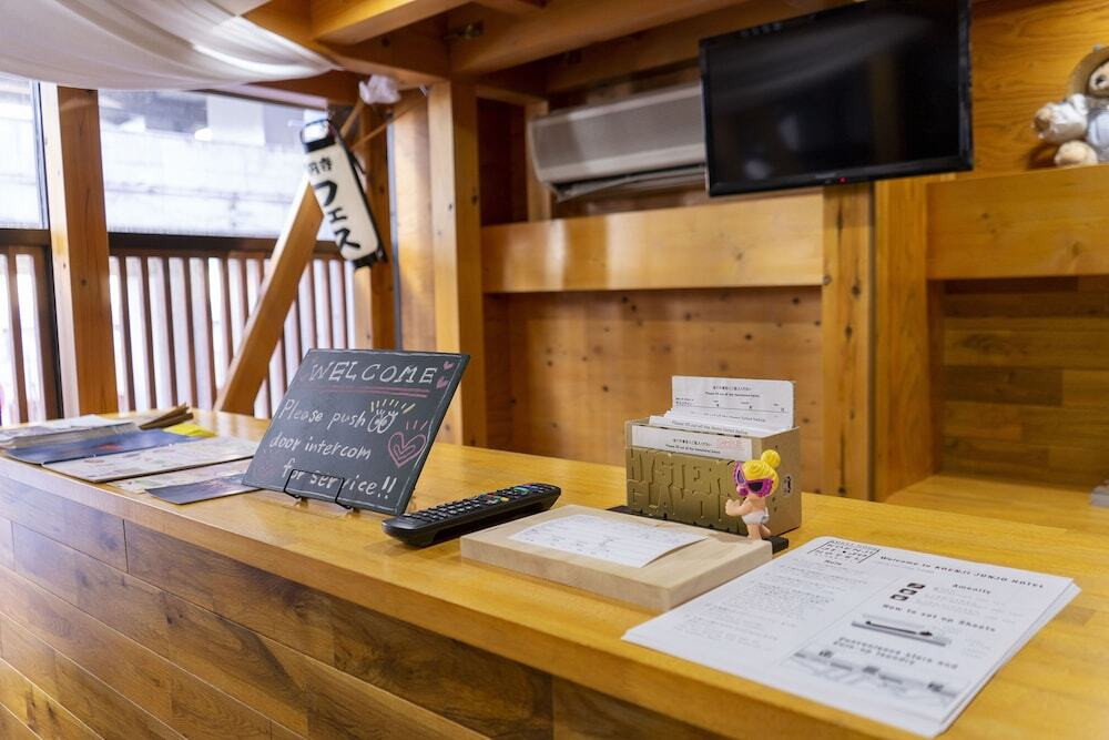 ロビーラウンジ