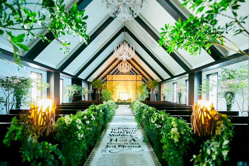 おしゃれなチャペルを貸し切ってプロポーズ3417859