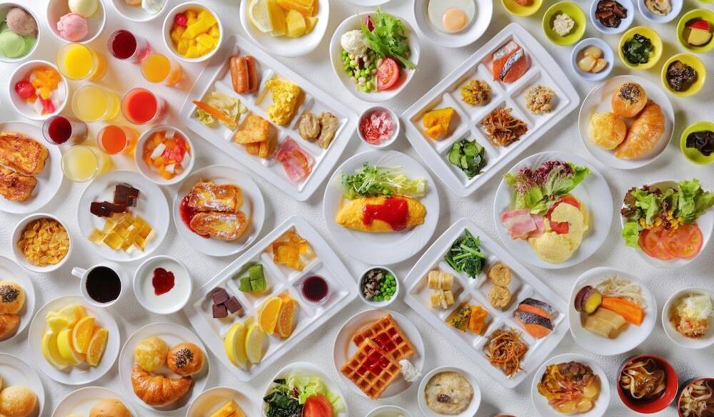 朝食ビュッフェ一例 / 1