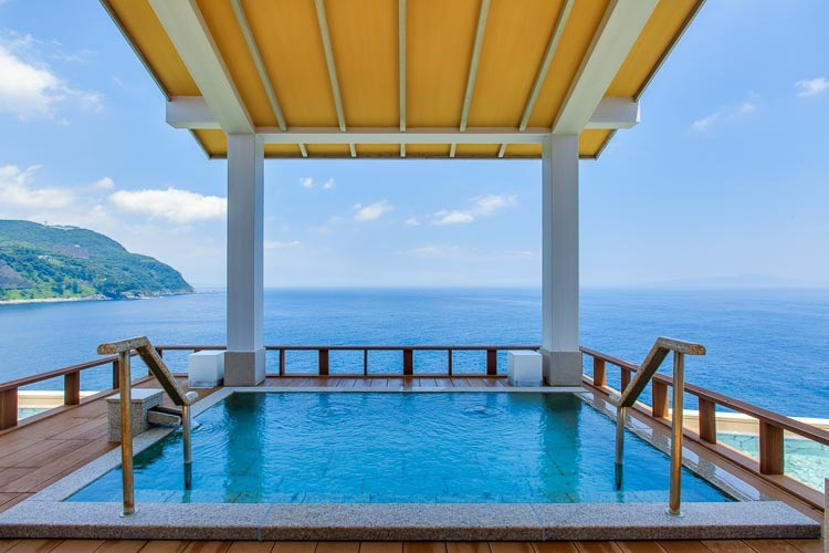 疲れが吹き飛ぶ！見晴らし抜群のお風呂4759336