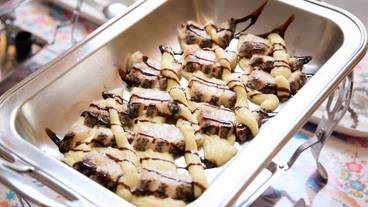 食事・飲み物 / 10