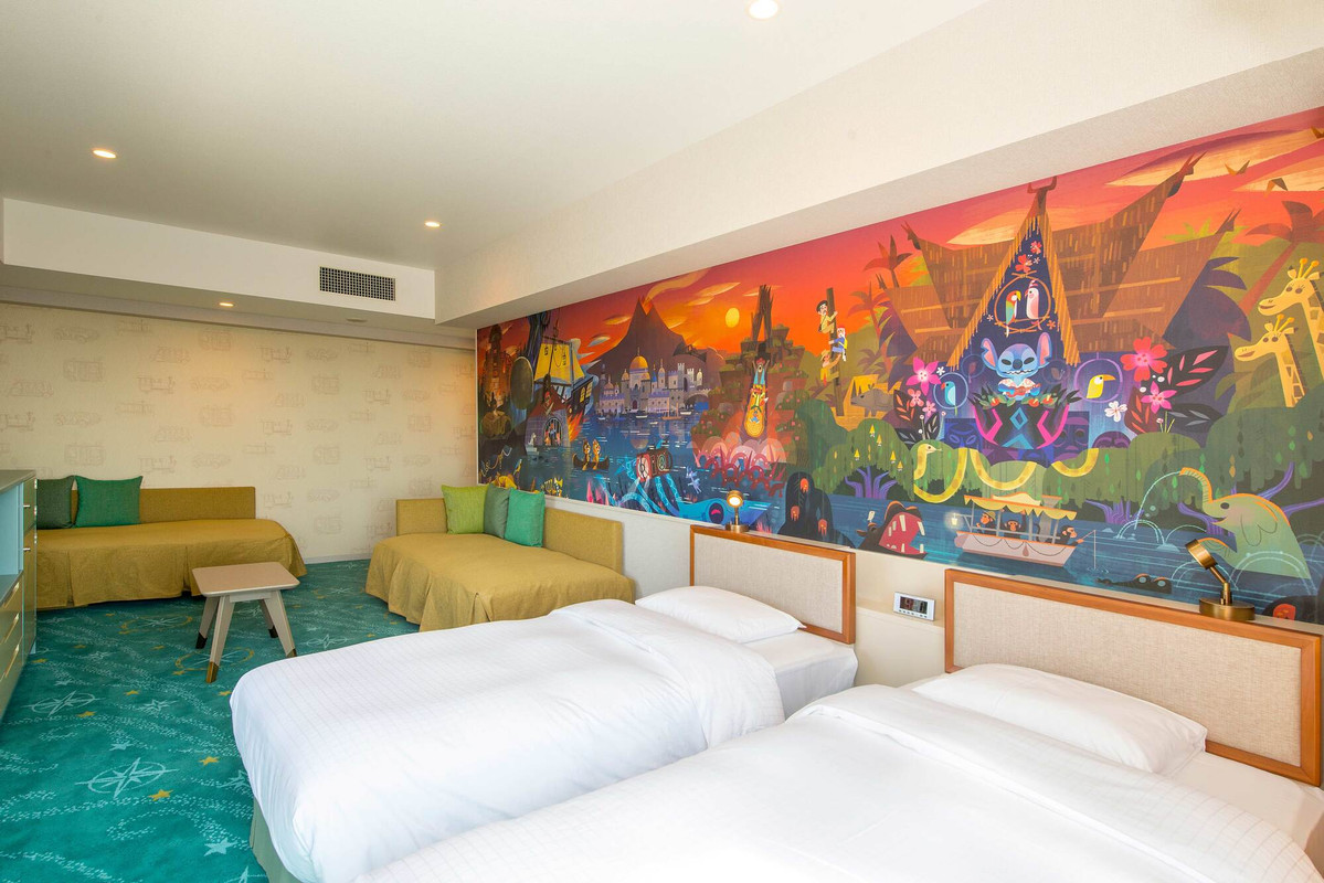 "ディスカバー"客室