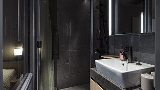 デラックスツイン