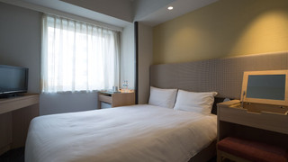 ダブルルーム　シティビュー　禁煙　上層階