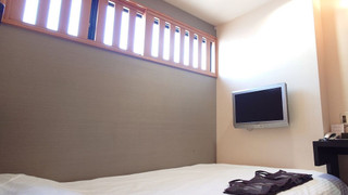 ダブルルーム ダブルベッド 1 台 (13㎡)