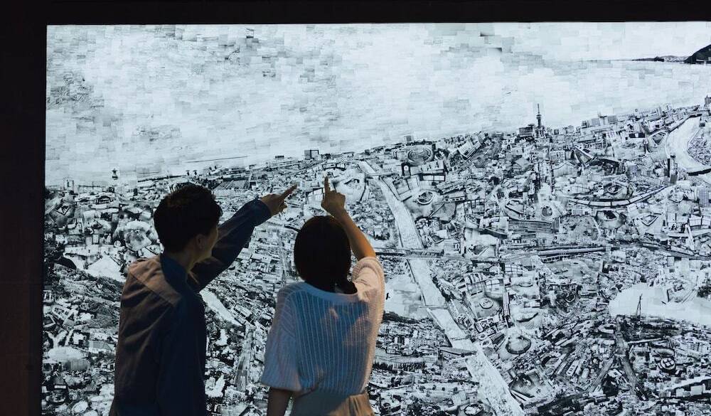 街の写真を繋ぎ合わせた地図 / 3