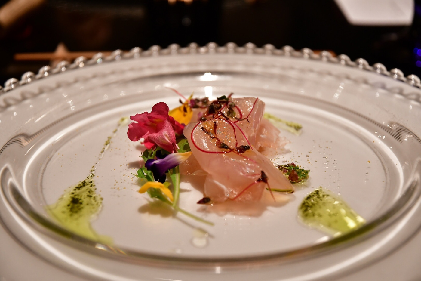 「箱根フォンテーヌ・ブロー仙石亭」 料理 122721547 昆布締めしたメダイのカルパッチョ 大葉のピストソースとカラスミのエッセンス